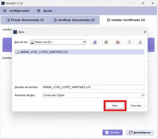 Ventana Abrir de FirmaEC mostrando un archivo de certificado .p12 seleccionado, el tipo de archivo Certificado Digital y el botón Abrir resaltado en rojo
