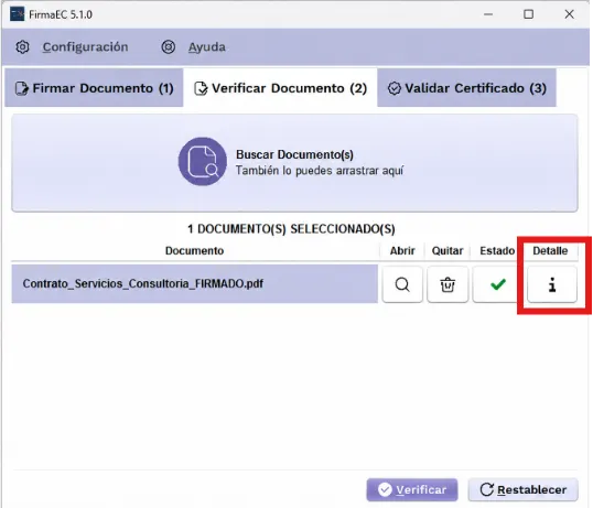 FirmaEC mostrando el documento verificado con un check verde en la columna Estado y el botón de Detalle resaltado en rojo